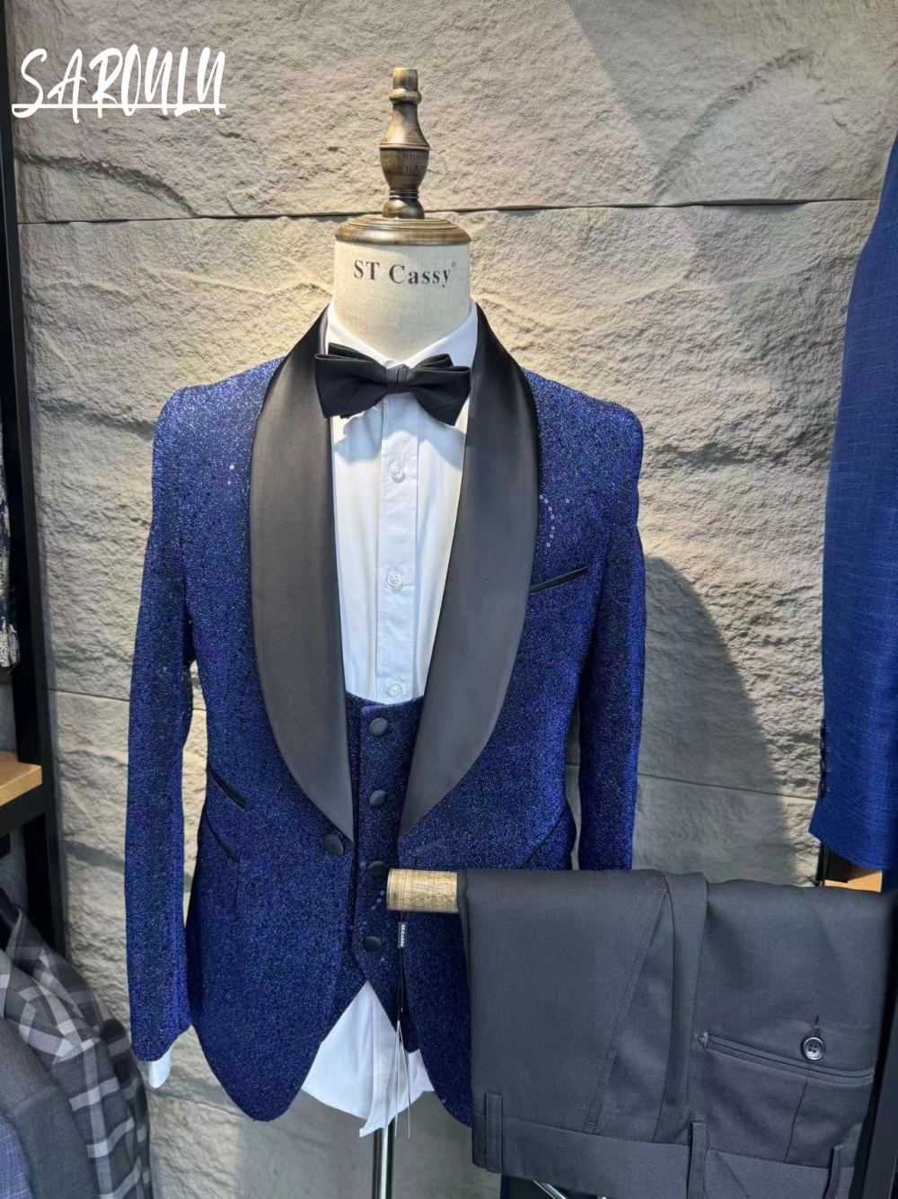 Holiday Shawl Lapel 3-pieces M - Men'S Holiday Formal Wear のレビューと価格
