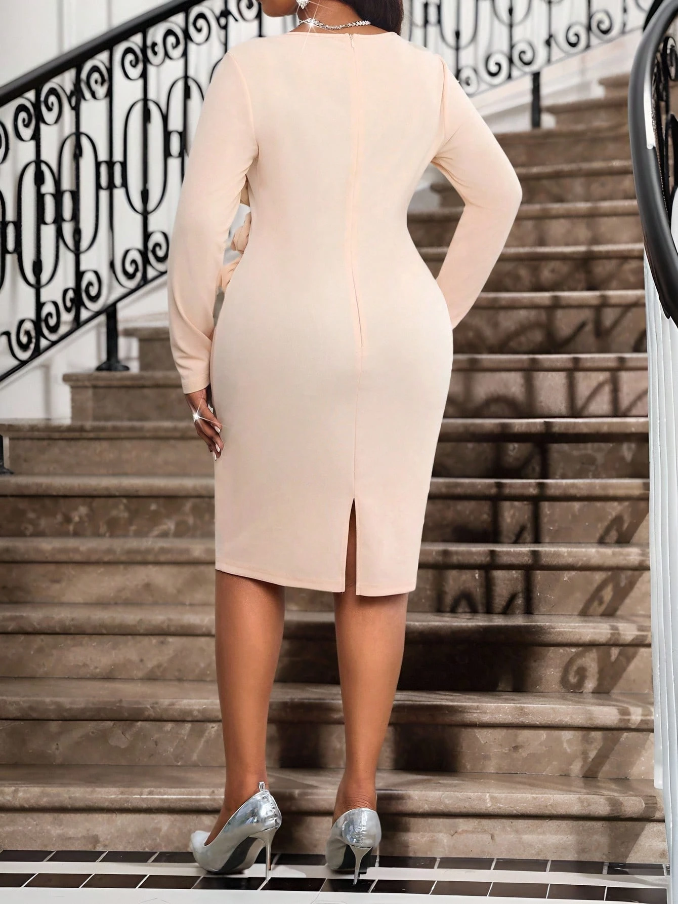 Nude Beige Long Sleeve Bodycon - Men'S Holiday Formal Wear のレビューと価格