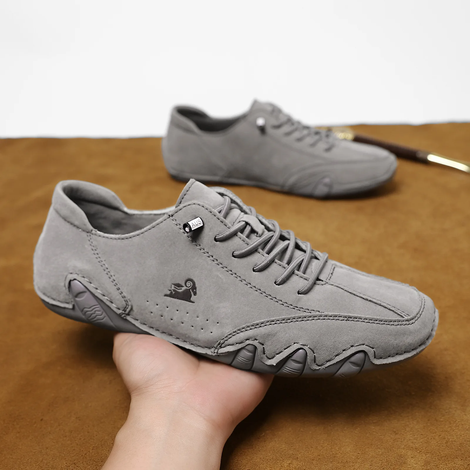 Men Casual Shoes Luxury Brand  - Men'S Luxury Formal Wear Brands のレビューと価格